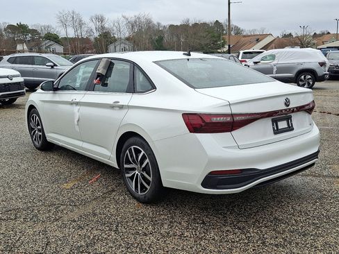 New 2026 Volkswagen Jetta SE image 7