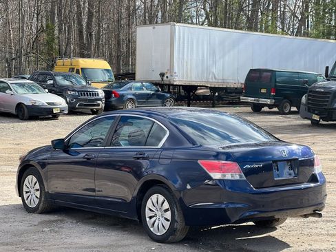 Used 2010 Honda Accord LX image 4