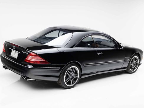 Used 2006 Mercedes-Benz CL 65 AMG image 3