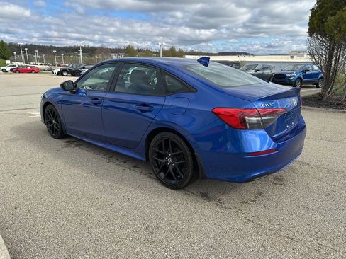 Used 2023 Honda Civic Sport image 5