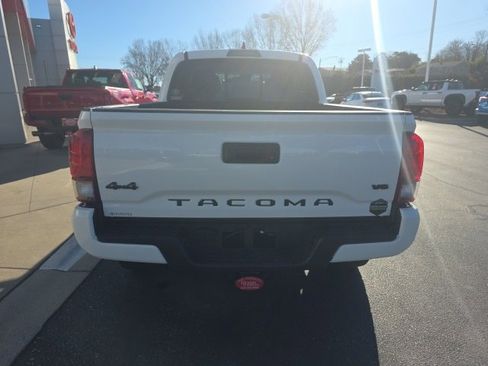 Used 2023 Toyota Tacoma SR image 7
