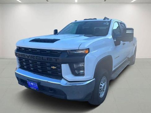 Used 2022 Chevrolet Silverado 2500 W/T w/ WT Convenience Package image 2