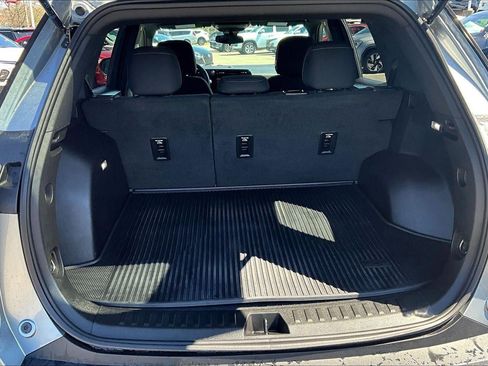 Used 2025 Chevrolet Equinox LT image 4