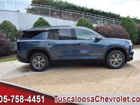 New 2026 Chevrolet Traverse LT w/ Driver Confidence Package image 12