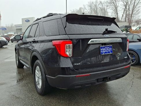 Certified 2022 Ford Explorer XLT w/ Class IV Trailer Tow Package image 7