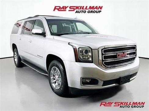 Used 2016 GMC Yukon XL SLE w/ Convenience Package image 1