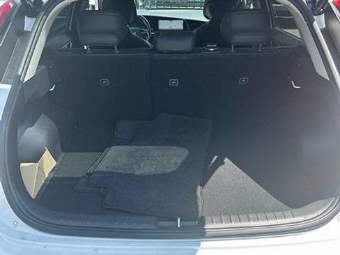 Used 2023 Kia Niro Wave FWD image 15