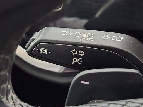 Used 2022 Audi Q3 2.0T Premium w/ Convenience Package image 28