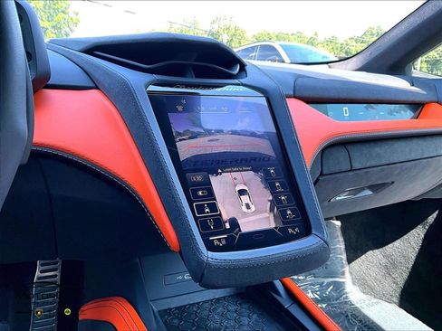 Used 2026 Lamborghini Temerario AWD/4WD image 7