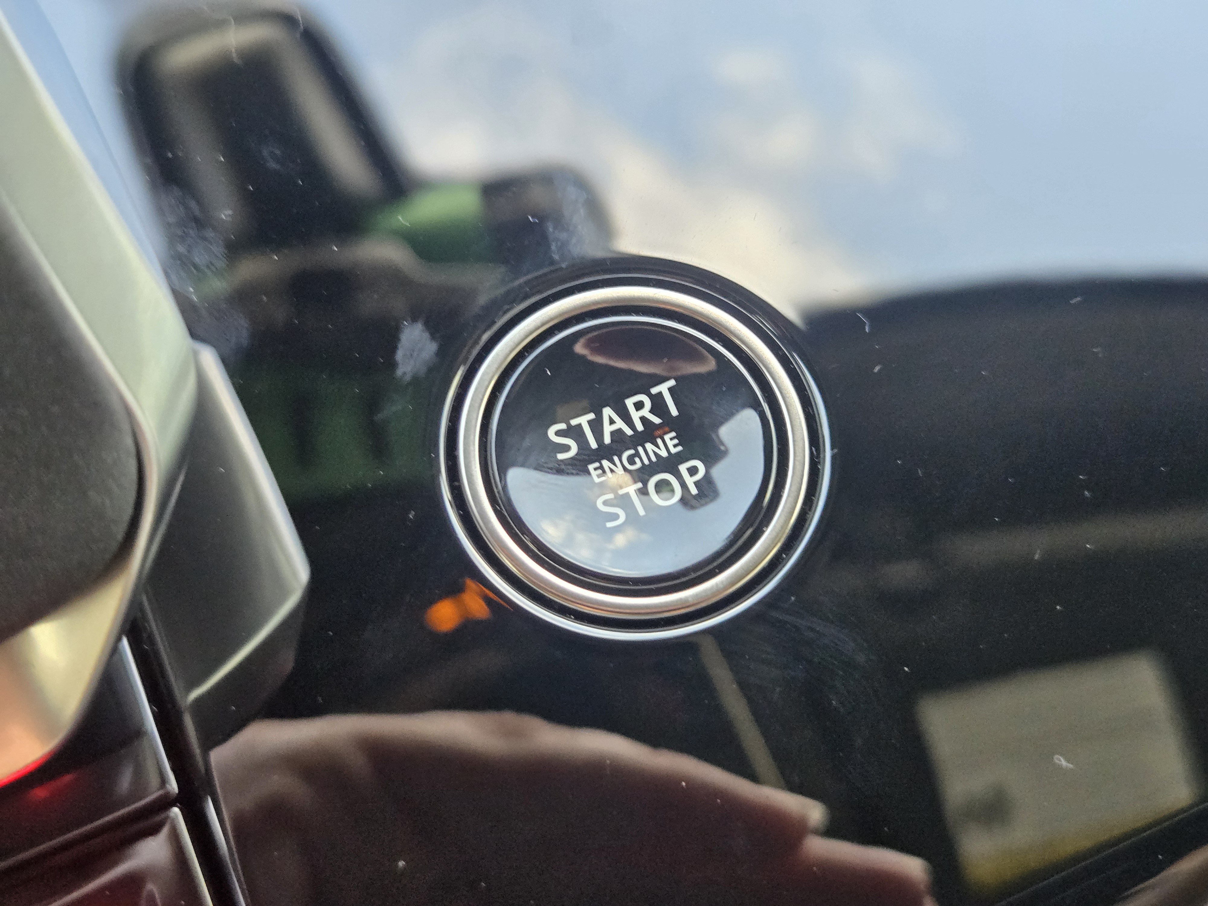 New 2026 Land Rover Range Rover Sport Autobiography AWD/4WD image 19