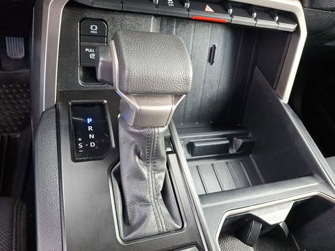 Used 2022 Toyota Tundra SR5 image 16