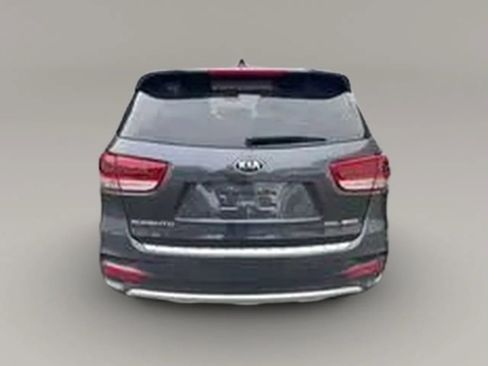 Used 2016 Kia Sorento SX FWD image 5