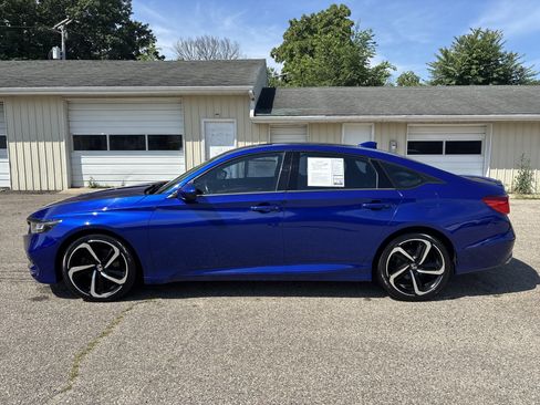 Used 2020 Honda Accord Sport image 8