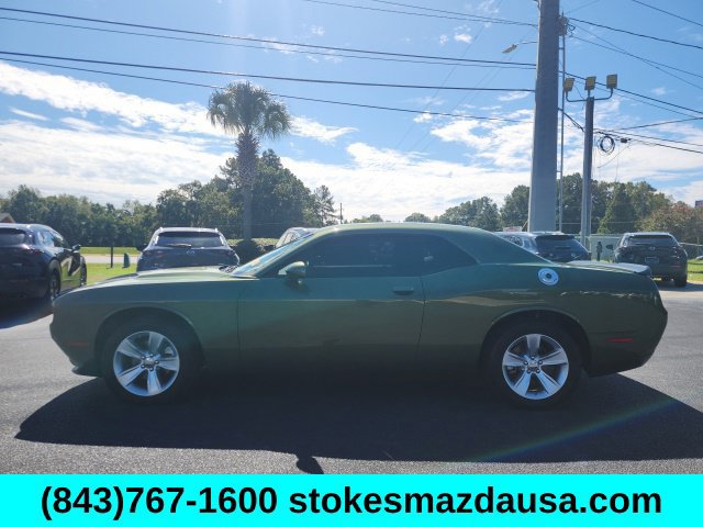 Used 2023 Dodge Challenger SXT RWD image 12