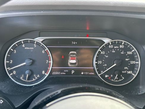 Used 2023 Nissan Rogue SV AWD/4WD image 26