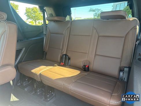 Used 2024 Chevrolet Tahoe High Country w/ Advanced Technology Package image 46