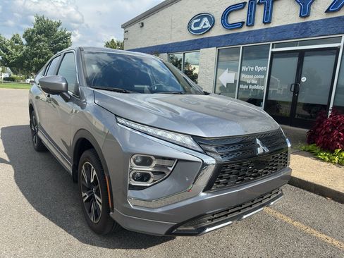 Used 2025 Mitsubishi Eclipse Cross AWD image 2