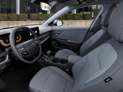 New 2026 Kia K4 FWD image 18
