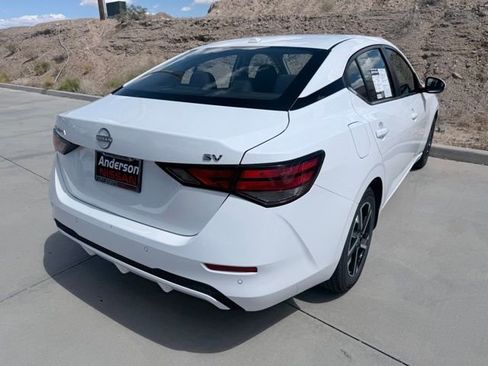 Used 2024 Nissan Sentra SV image 8