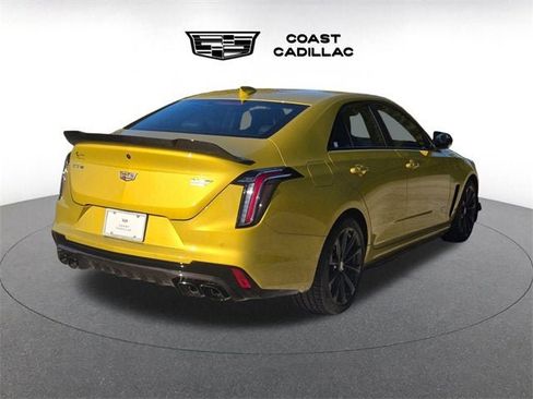 New 2026 Cadillac CT4 V Blackwing w/ Carbon Fiber 1 Package image 6