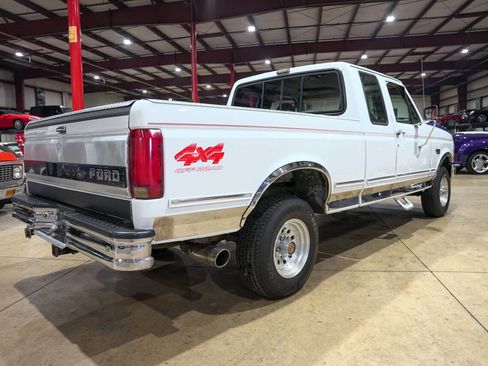 Used 1993 Ford F150 XLT image 8