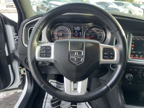 Used 2012 Dodge Charger SXT Plus image 21