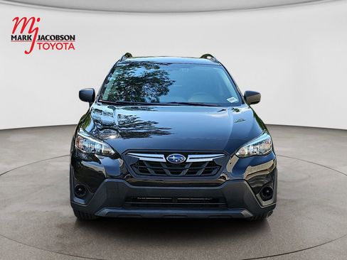 Used 2023 Subaru Crosstrek 2.0i AWD/4WD image 2
