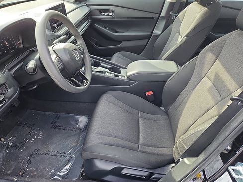 Certified 2023 Honda Accord LX image 25