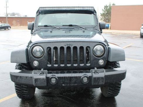 Used 2016 Jeep Wrangler Sport image 3