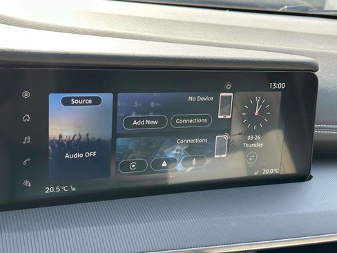 Used 2025 Nissan Murano SV image 22