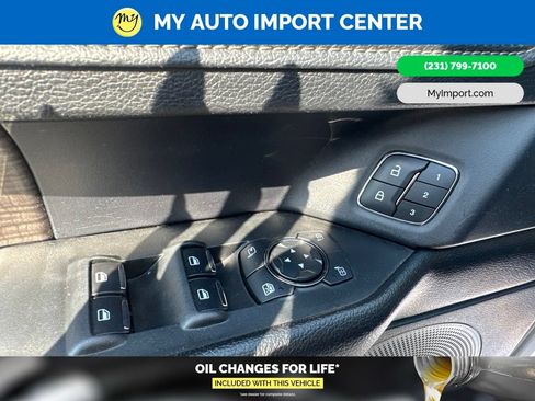 Used 2020 Ford Expedition Limited w/ Equipment Group 302A AWD/4WD image 11