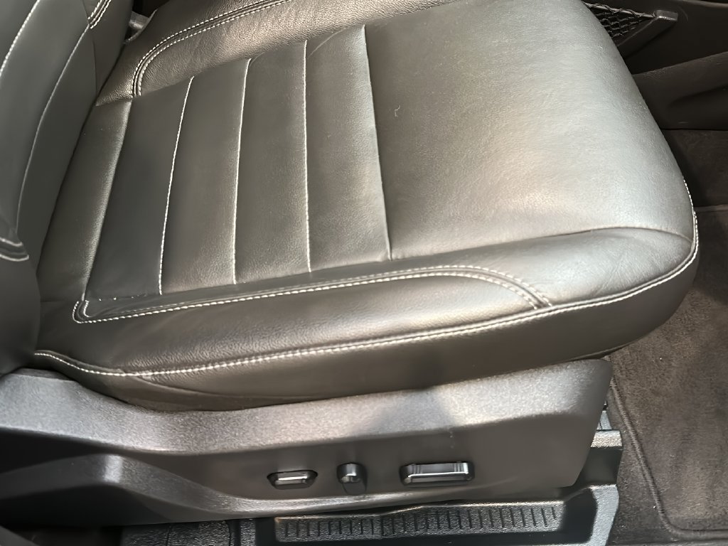 Used 2015 Ford Escape Titanium AWD/4WD image 22