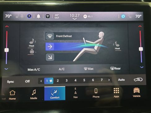 Used 2023 Jeep Grand Cherokee Limited image 37