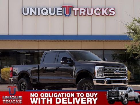 Used 2023 Ford F250 Lariat w/ FX4 Off-Road Package AWD/4WD image 1