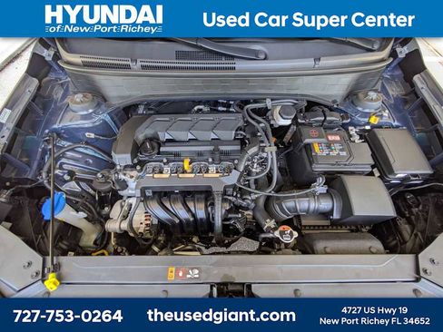 Certified 2023 Hyundai Venue Limited FWD image 13