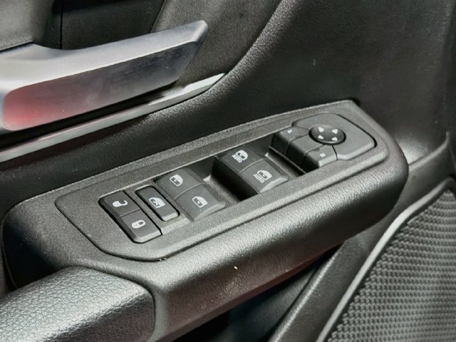 Used 2025 RAM 1500 Big Horn AWD/4WD image 16