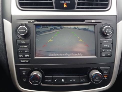 Used 2016 Nissan Altima 2.5 SV w/ Convenience Package image 21