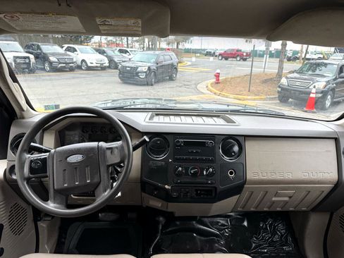 Used 2008 Ford F350 XLT image 14