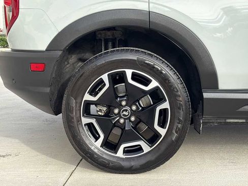 Used 2021 Ford Bronco Sport Outer Banks image 9