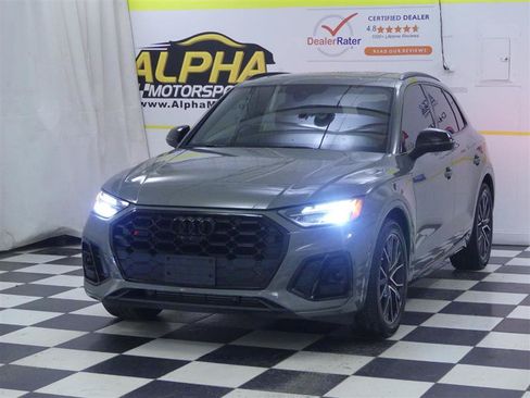 Used 2024 Audi SQ5 Premium Plus w/ Premium Plus Package AWD/4WD image 5