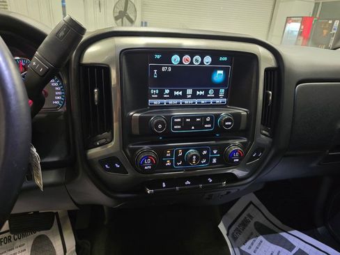Used 2018 Chevrolet Silverado 1500 LT w/ All Star Edition AWD/4WD image 26