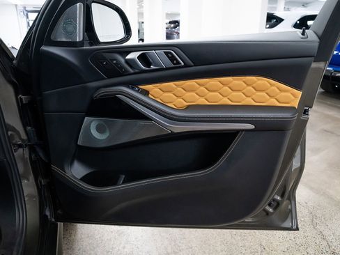 Used 2022 BMW X5 M w/ Competition Package image 24