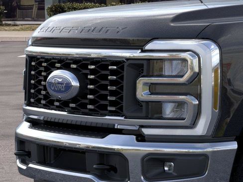 New 2026 Ford F350 Lariat AWD/4WD image 17