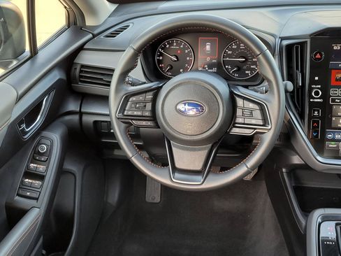 Certified 2025 Subaru Crosstrek 2.5i Limited w/ Crosstrek Mirror Package AWD/4WD image 6