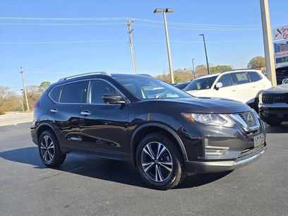 Used 2020 Nissan Rogue SV w/ Premium Package