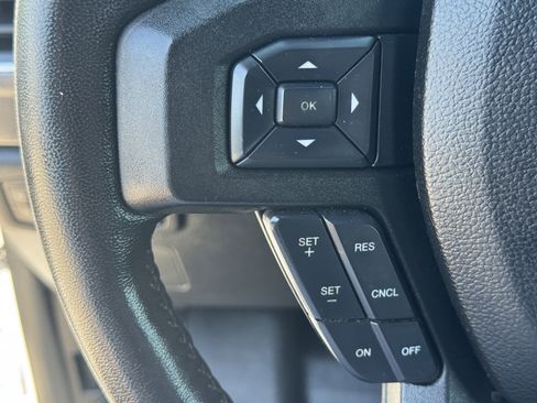 Used 2017 Ford F150 XLT w/ Equipment Group 302A Luxury AWD/4WD image 23