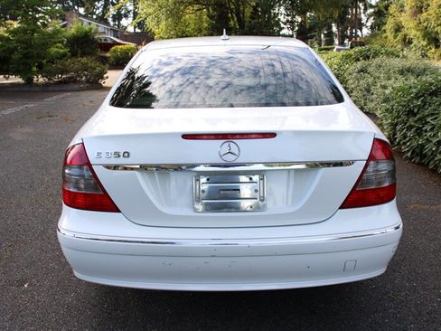Used 2007 Mercedes-Benz E 350 Sedan image 11