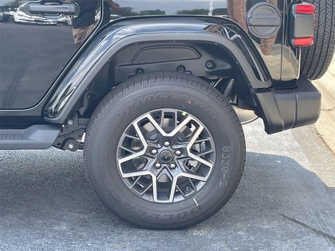 New 2025 Jeep Wrangler Sahara image 37