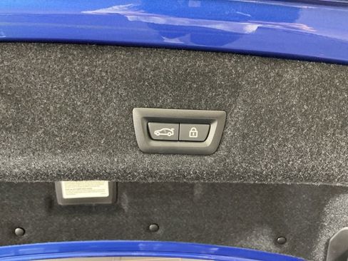 Used 2023 BMW M3 Competition w/ M Carbon Exterior Package image 32