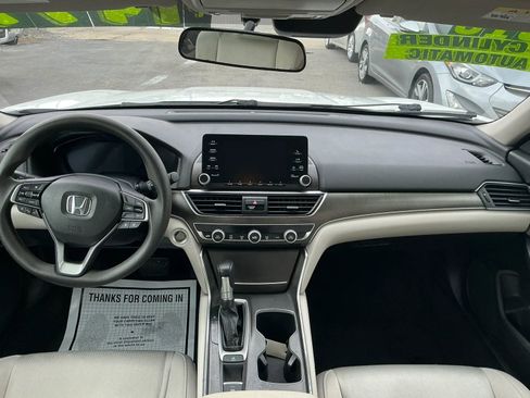 Used 2019 Honda Accord LX image 17